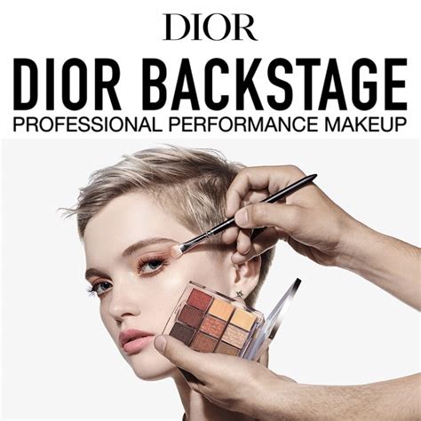 dior バックステージとは